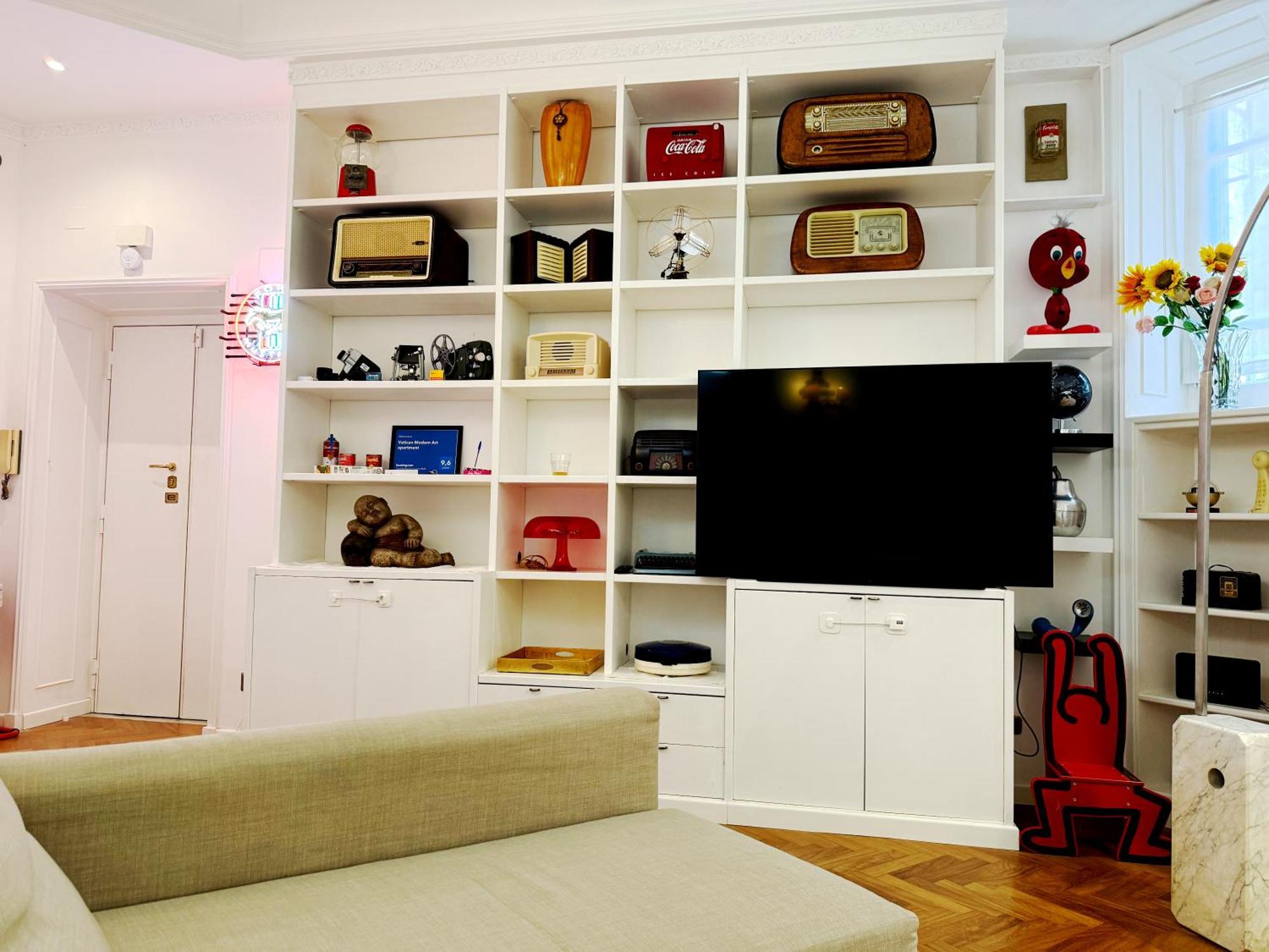 Vatican Modern Art Apartment